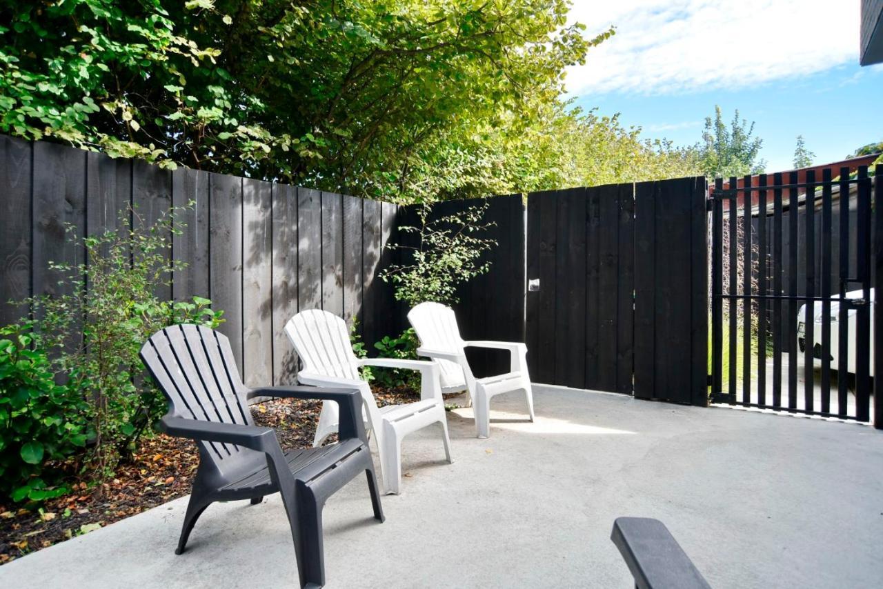 Dickens St - Christchurch Holiday Homes Exterior photo